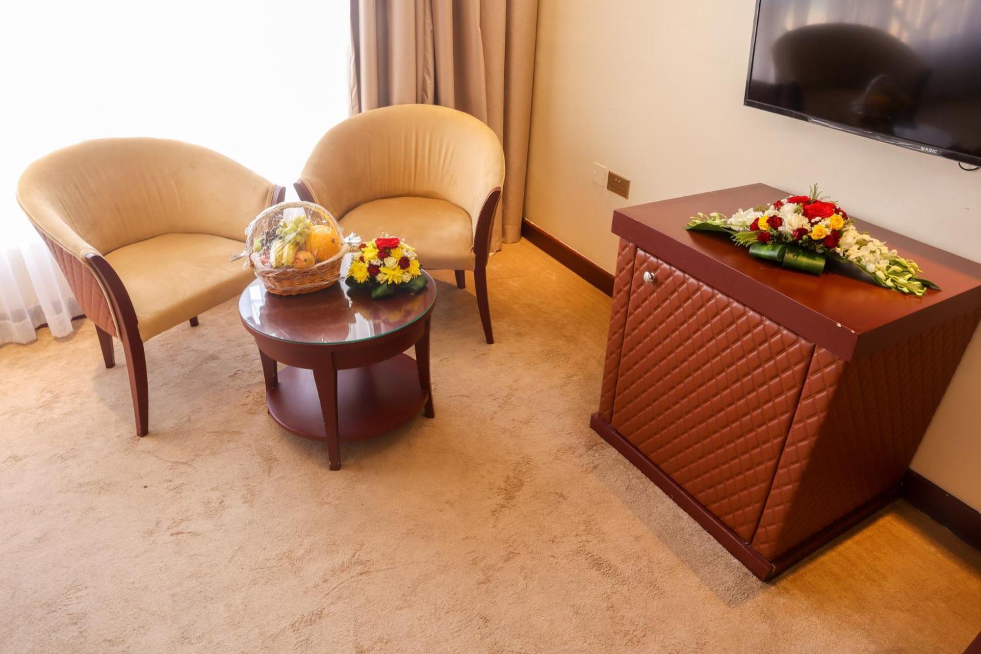 Happy Days Hotel Manama Exterior photo